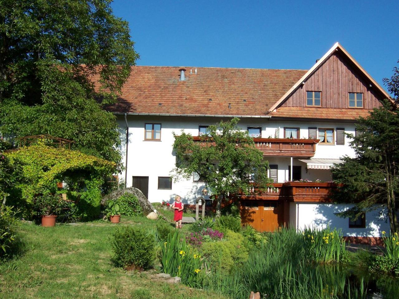 Schnurrenhof Apartment Seebach Exterior photo